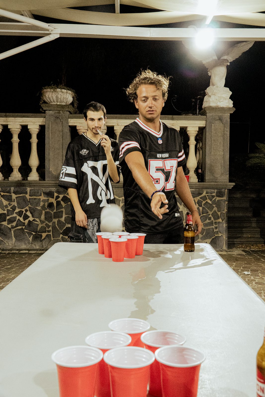 Lancio a beer pong